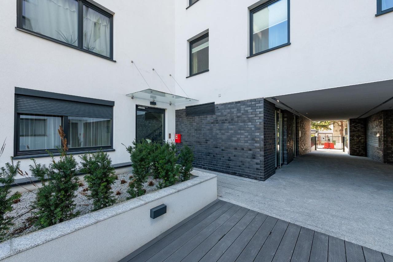 ורשה P&O Apartments Aleja Krakowska מראה חיצוני תמונה