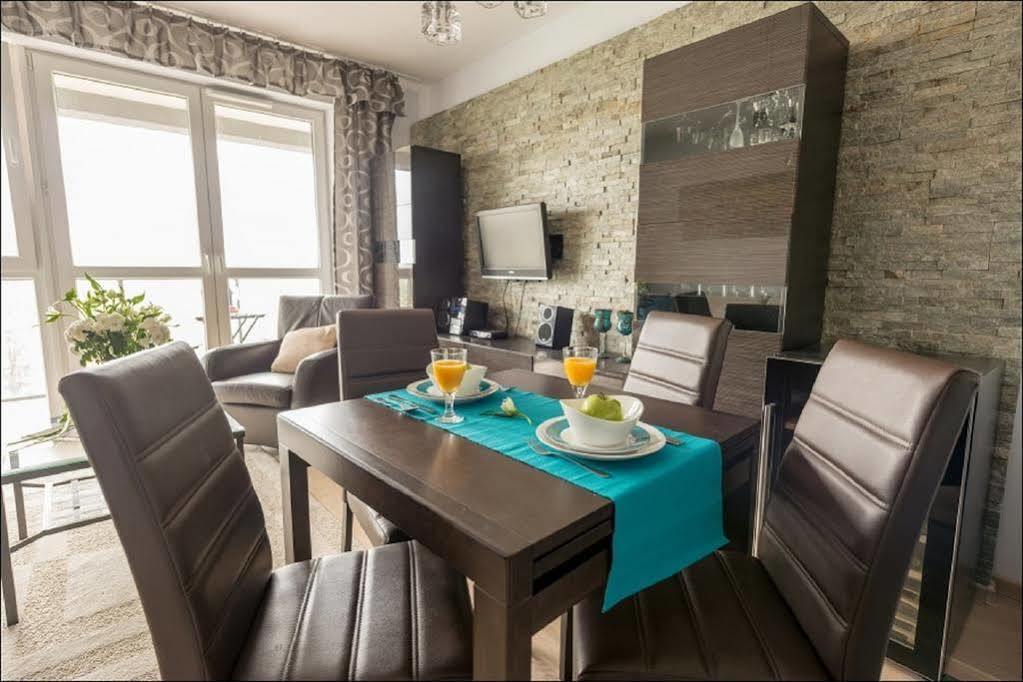 ורשה P&O Apartments Aleja Krakowska מראה חיצוני תמונה